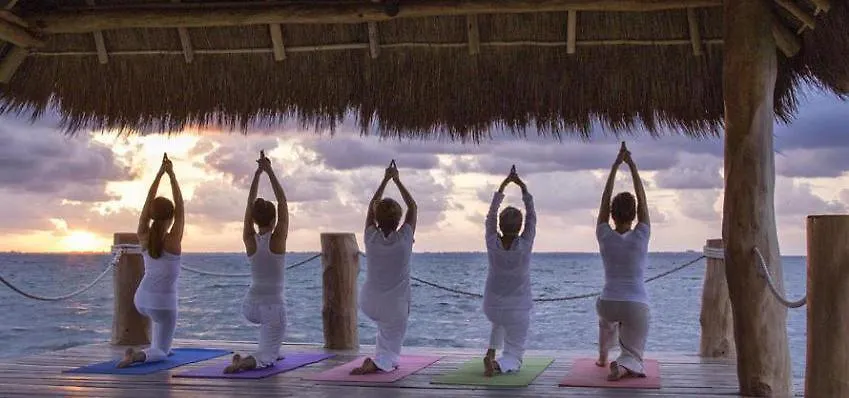 Luxury Getaway Ocean View Hotel Isla Mujeres