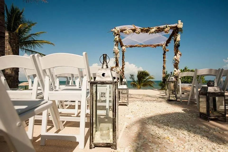 Luxury Getaway Ocean View Hotel Isla Mujeres