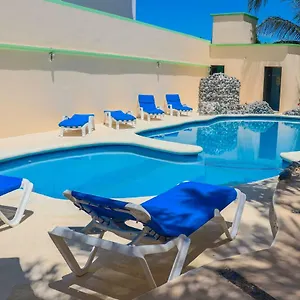 Hotel Coco -