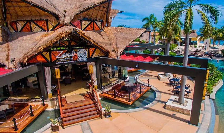 Luxury Getaway Ocean View Hotel Isla Mujeres