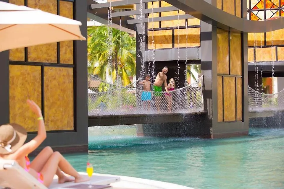 Luxury Getaway Ocean View Hotel Isla Mujeres